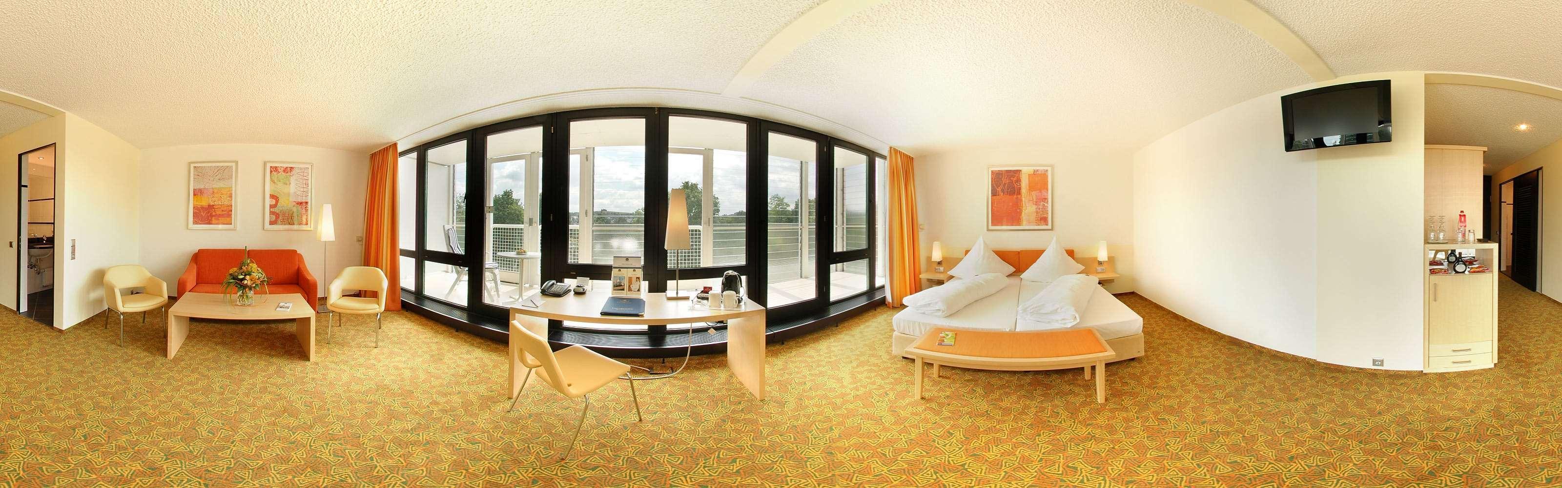Best Western Premier Parkhotel บัดแมร์เกนท์ไฮม์ ภายนอก รูปภาพ